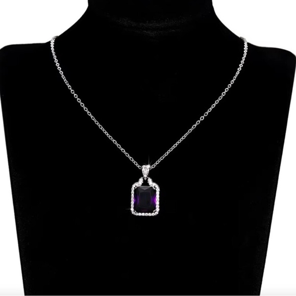NEW 18k White Gold Purple Amethyst Diamond Pendant Necklace - Picture 5 of 5